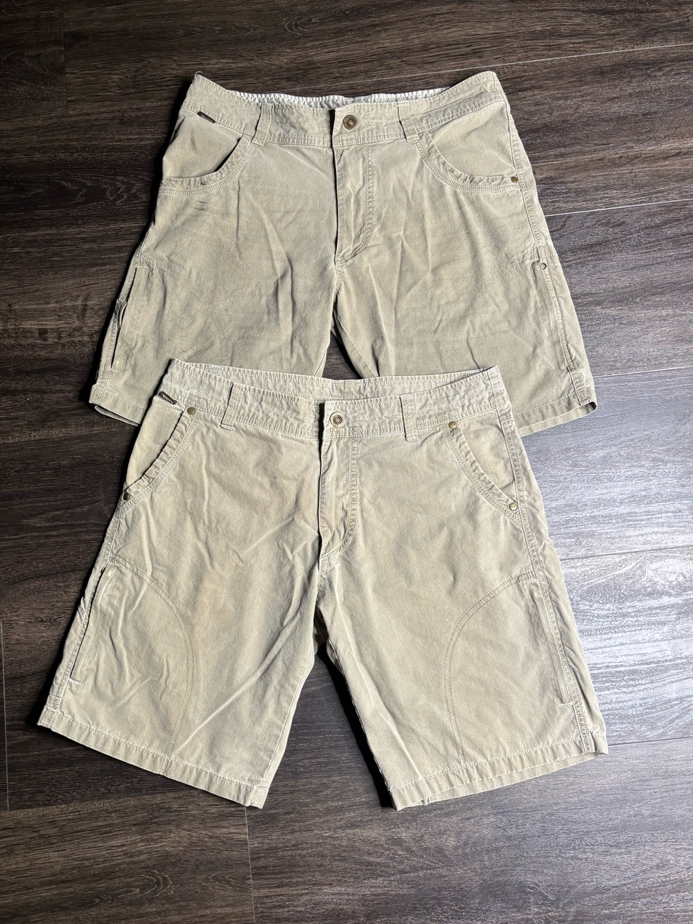 KUHL Ramblr Shorts Mens 32 Khaki Hiking Cargo Outdoor Vintage Patina Dye Bundle